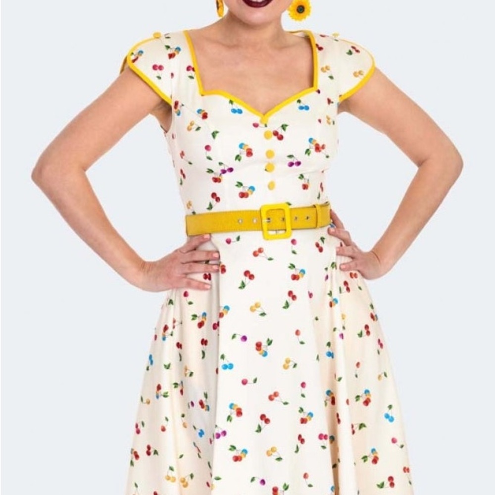 Voodoo Vixen 50's Cherry Chacha White Flared Dress